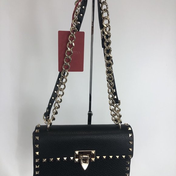 Valentino Garavani Rockstud Shoulder Bag in Black - Picture 8 of 15